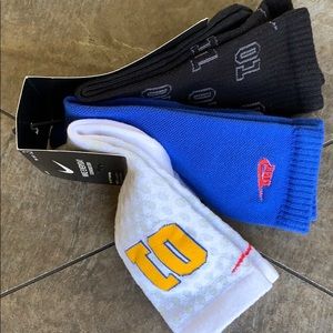 NIKE EVERYDAY CUSHIONED CREW SOCKS (3 pairs pack)